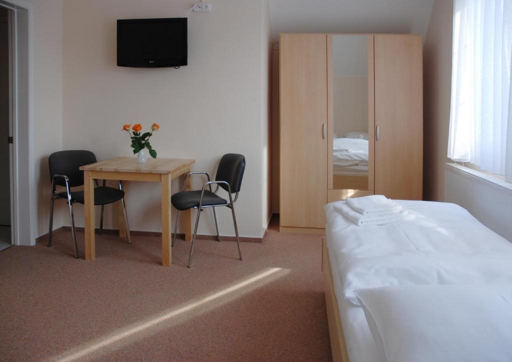 Penzion Duo Mladá Boleslav Zimmer foto